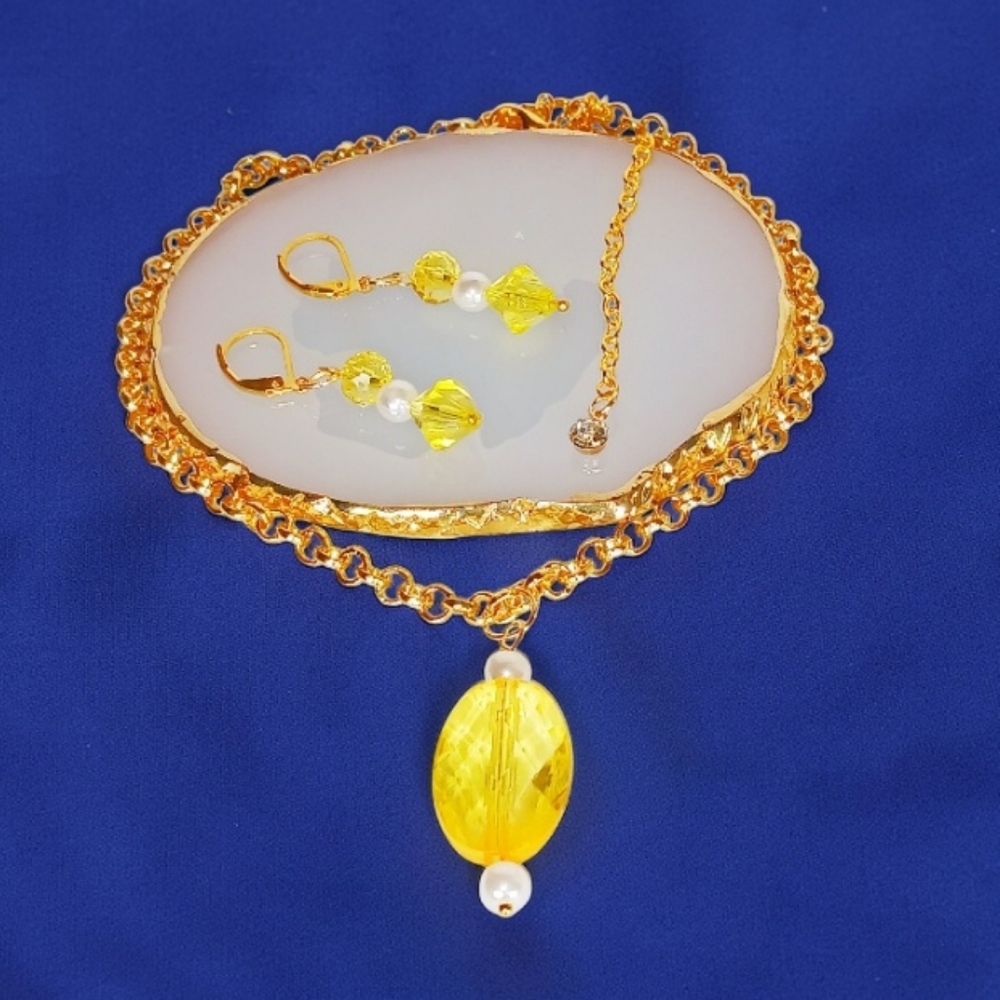 Gold Enchanted Choker Earring Set Yellow Gems Pearls New Age Grunge Coastal 90s